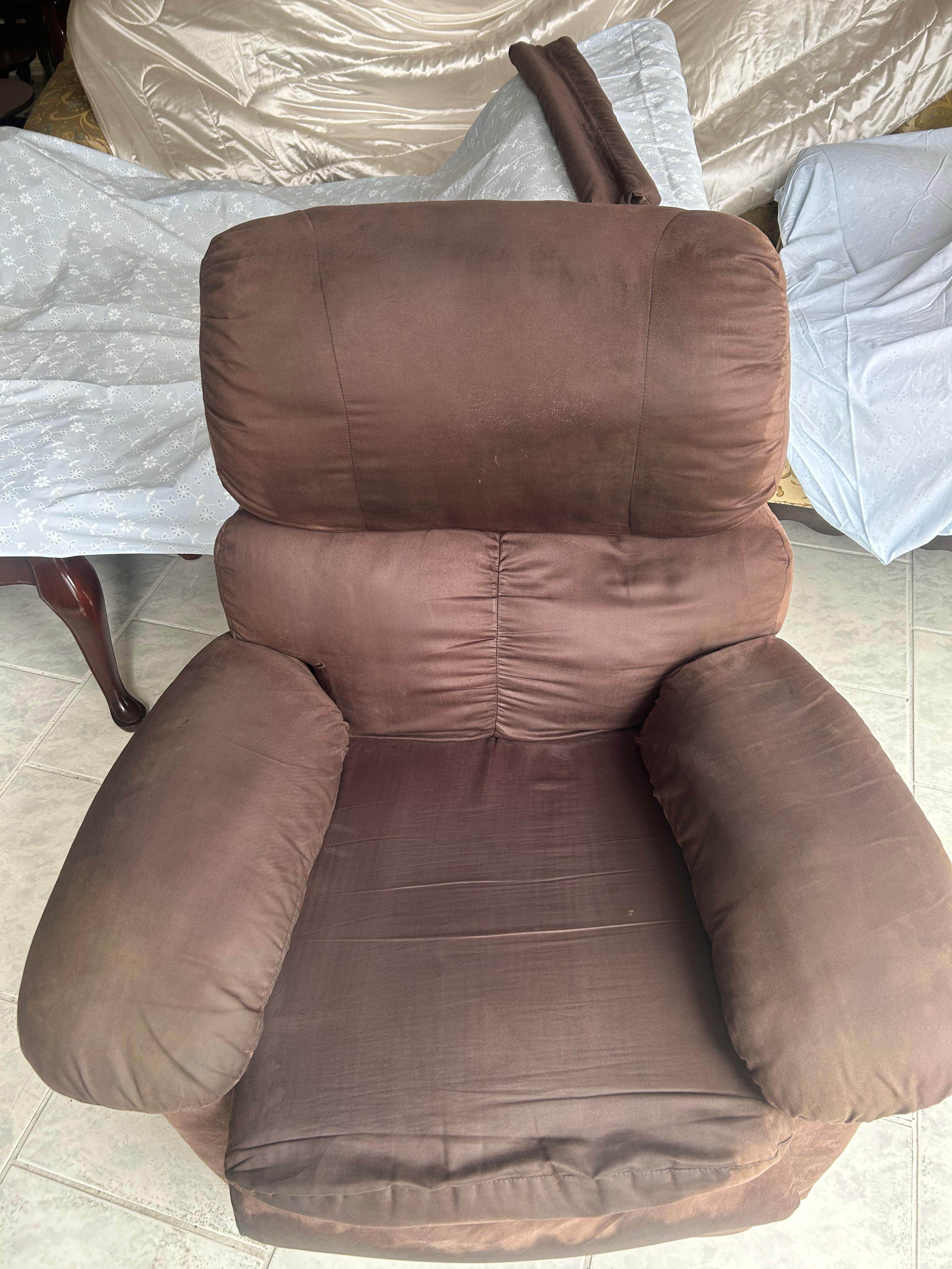 Silla después de la limpieza